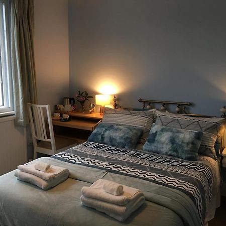 Leafy Suburban Bed And Breakfast ノースウッド エクステリア 写真