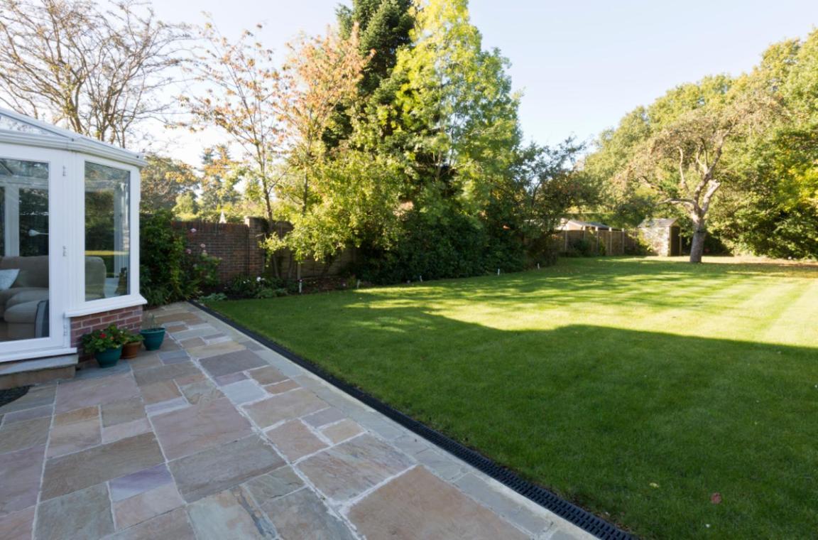 Leafy Suburban Bed And Breakfast ノースウッド エクステリア 写真