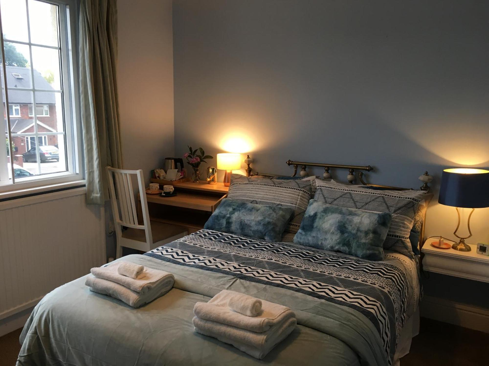 Leafy Suburban Bed And Breakfast ノースウッド エクステリア 写真
