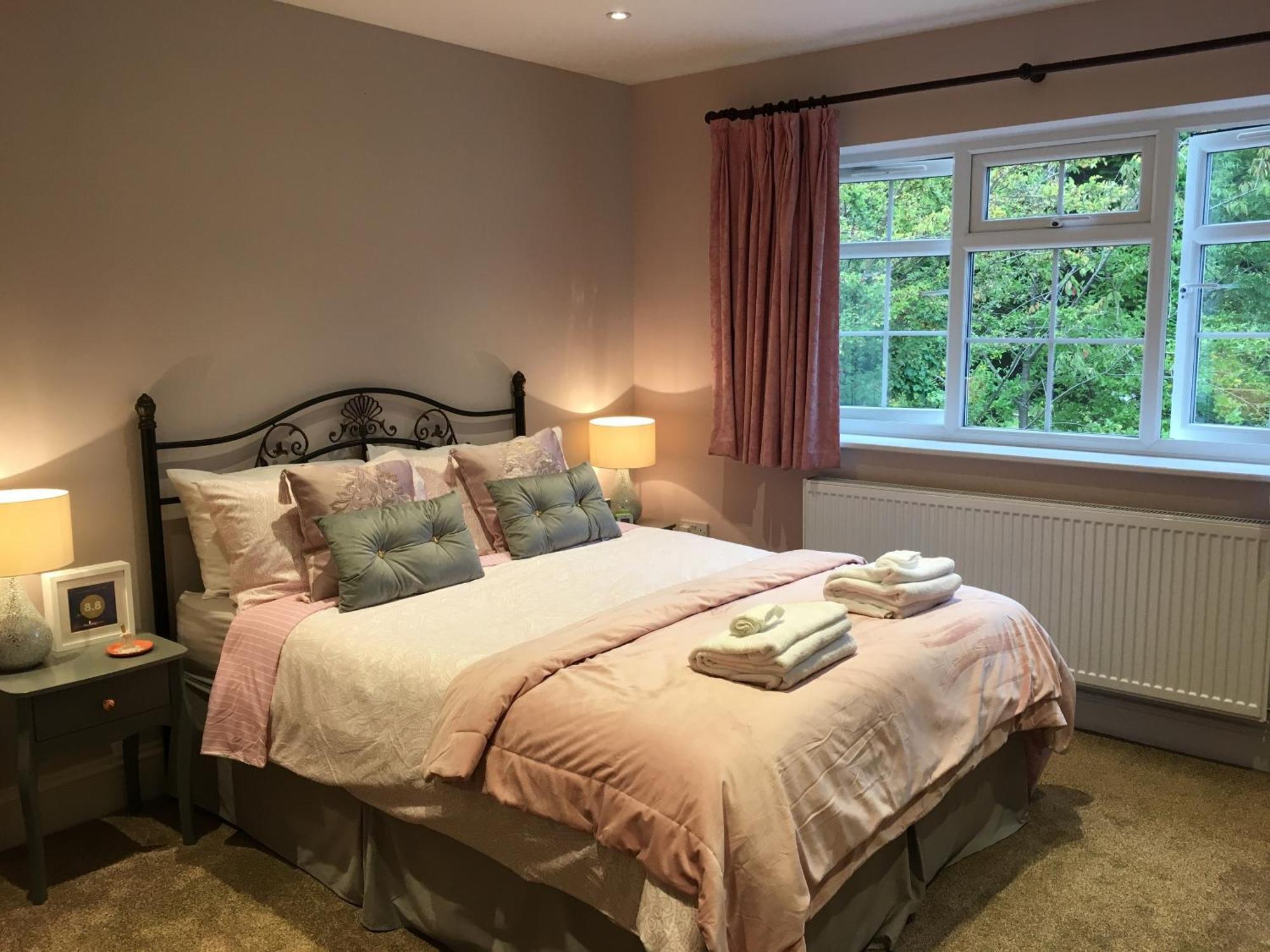 Leafy Suburban Bed And Breakfast ノースウッド エクステリア 写真